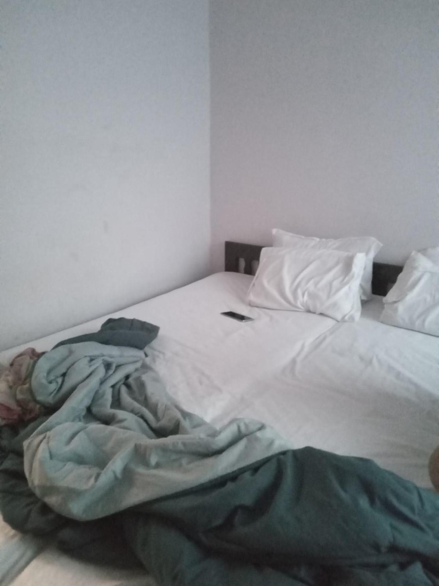 Kapil Traders Panzió Új-Delhi Kültér fotó